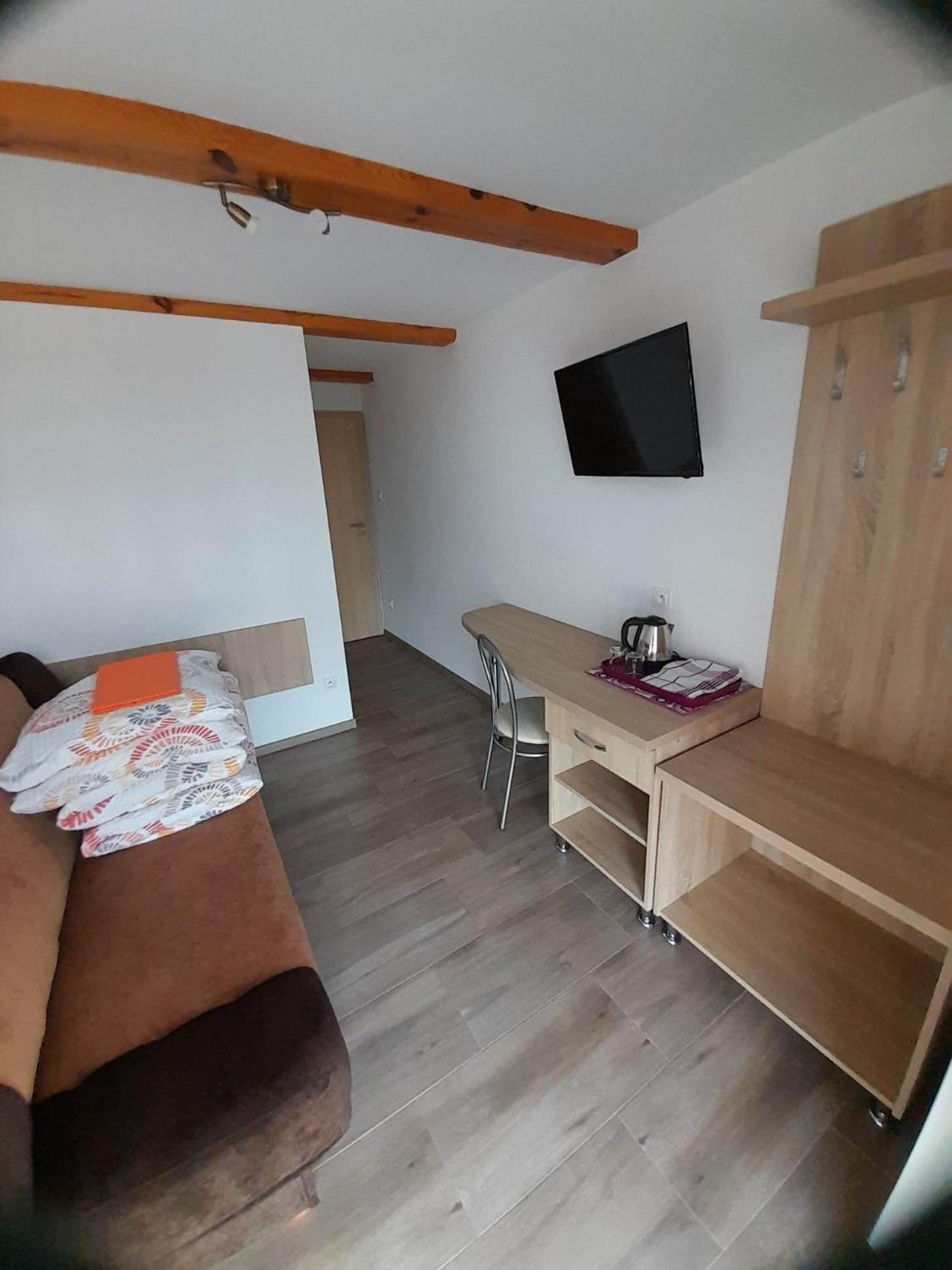 Hybryda Hotel Leba Room photo